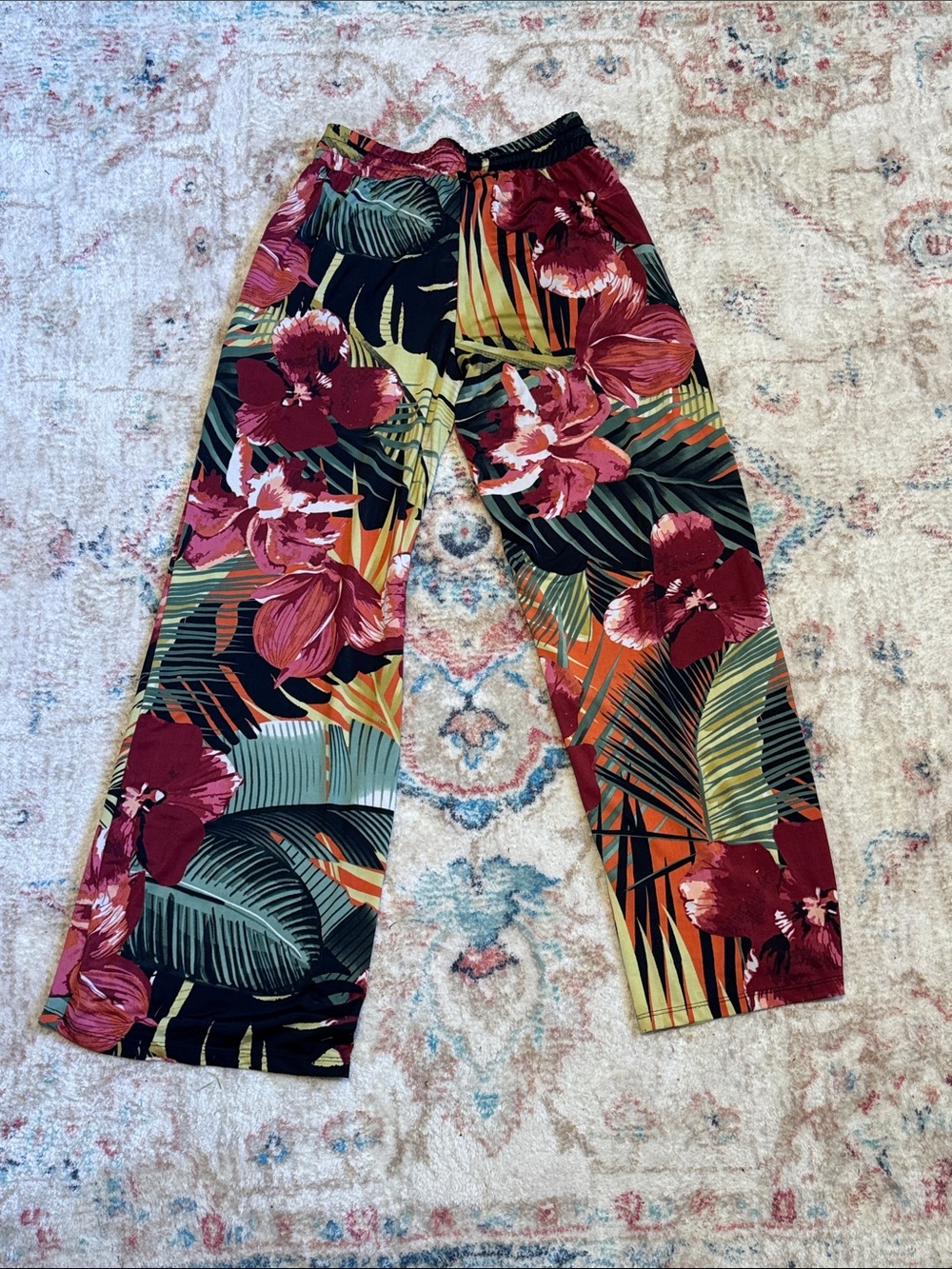 Saint Tropez West Floral Print Pants in Red, Green & Black - Picture 3 of 3